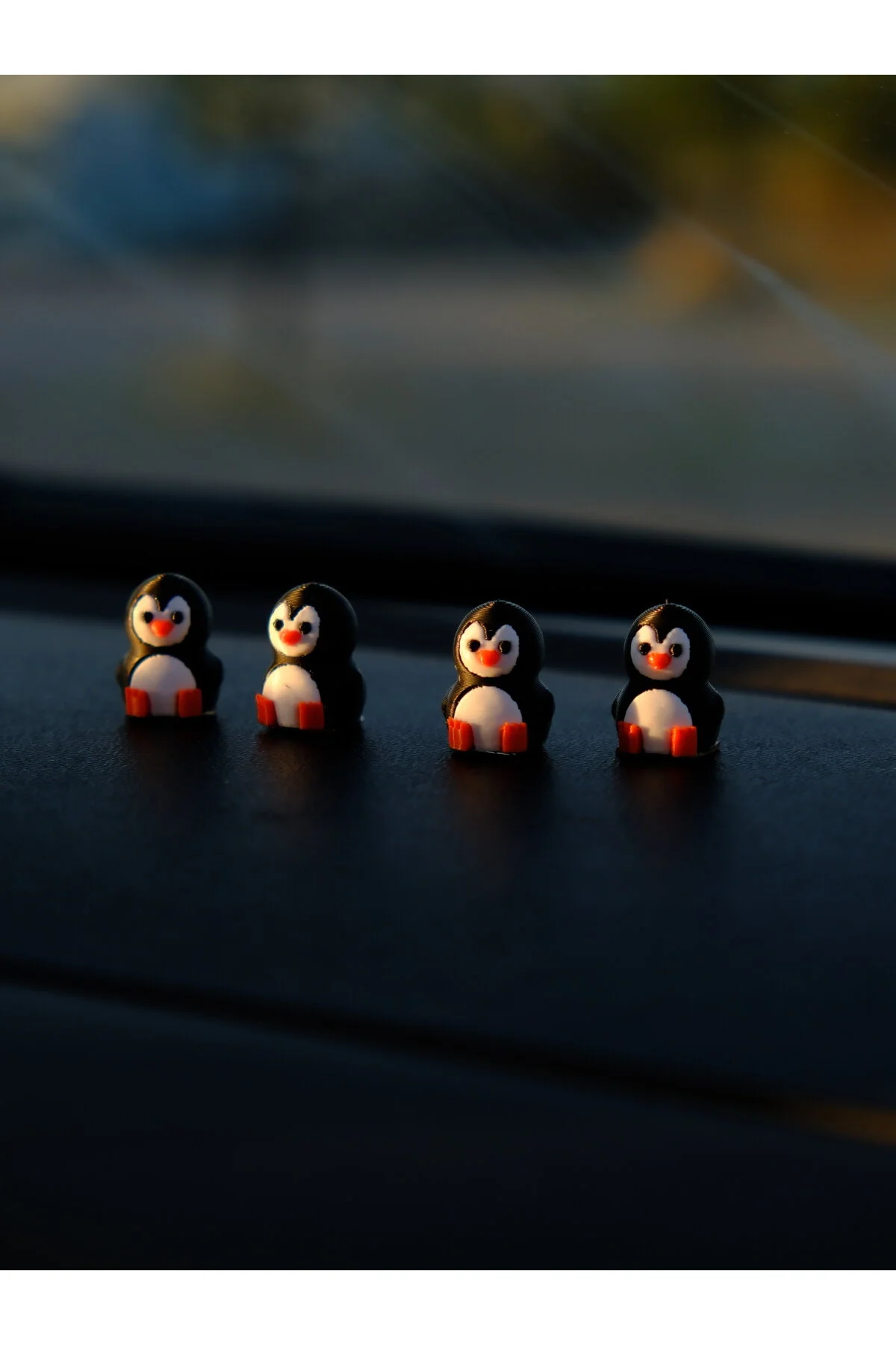 4'lü Mini Penguen Set Araba Süsü Dikiz Aynası Süsü Oto Aksesuar Hediyelik Eşya - Görsel 7